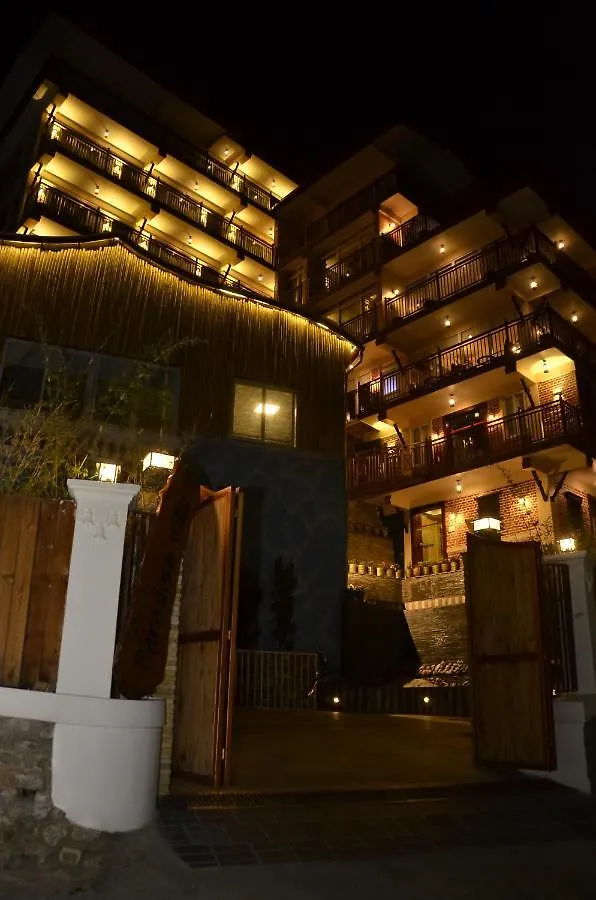 Paradise Villa Boutique Hotel & Spa Kathmandu 2*,  Nepal